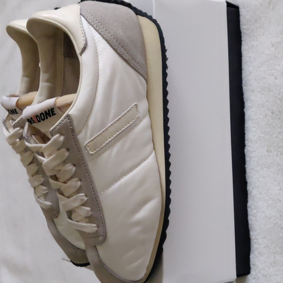 RE/DONE 70's Runner Nylon Lo Top Sneakers - Picture 3 of 11
